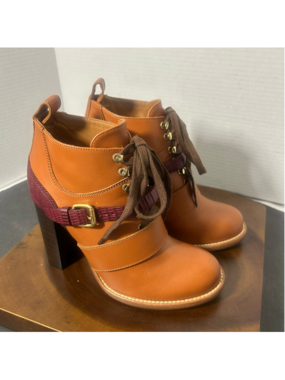 Women's Chloe Heeled Ankle Boots 5.5-6 Tan Quiet Luxury Leather Lace-Up Booties
